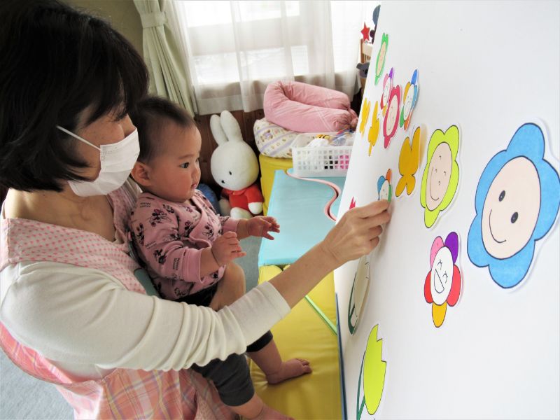 子どもを敬い、愛しむ敬愛保育